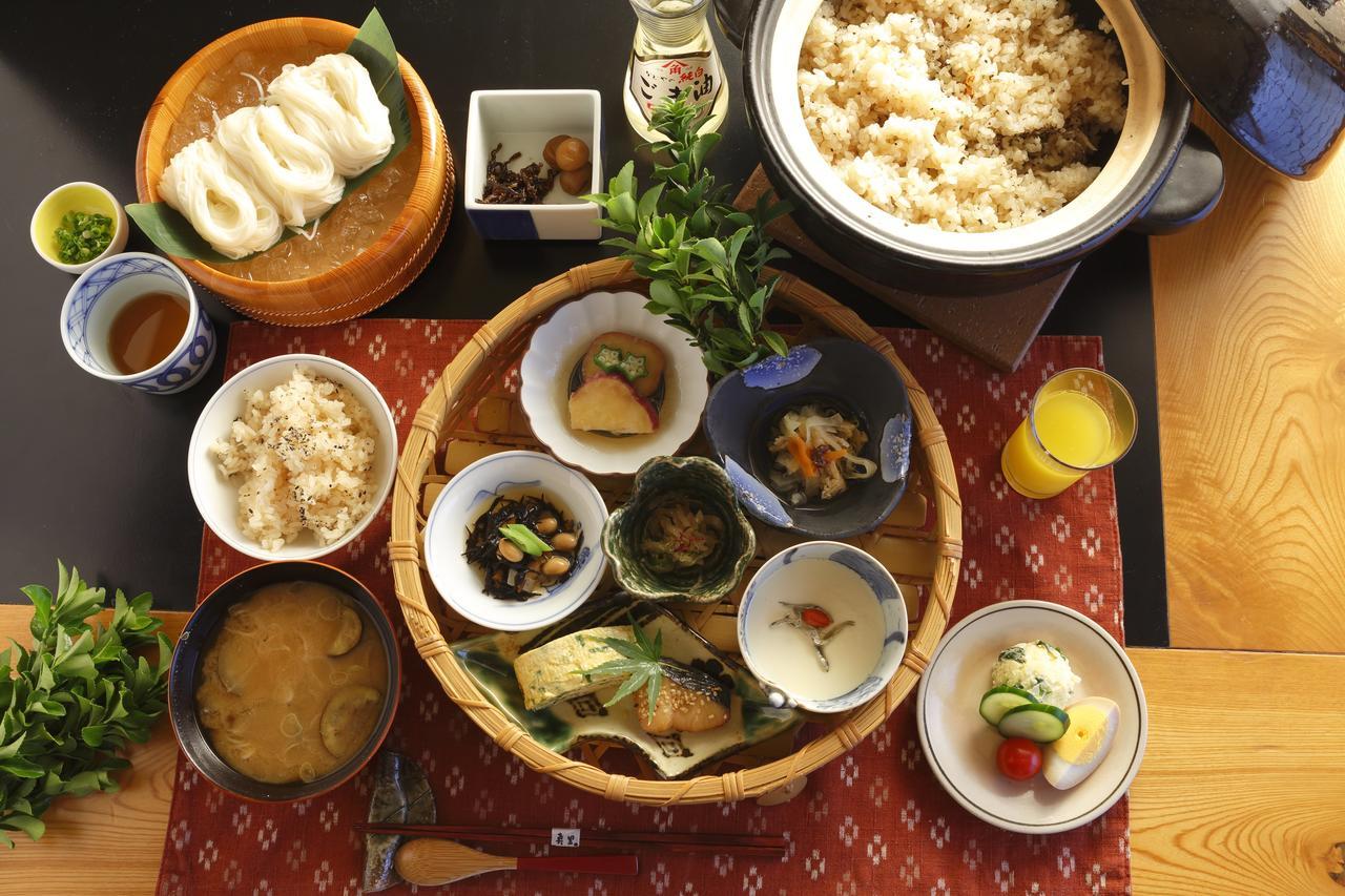 Shimayado Mari Hotel Shōdoshima Esterno foto
