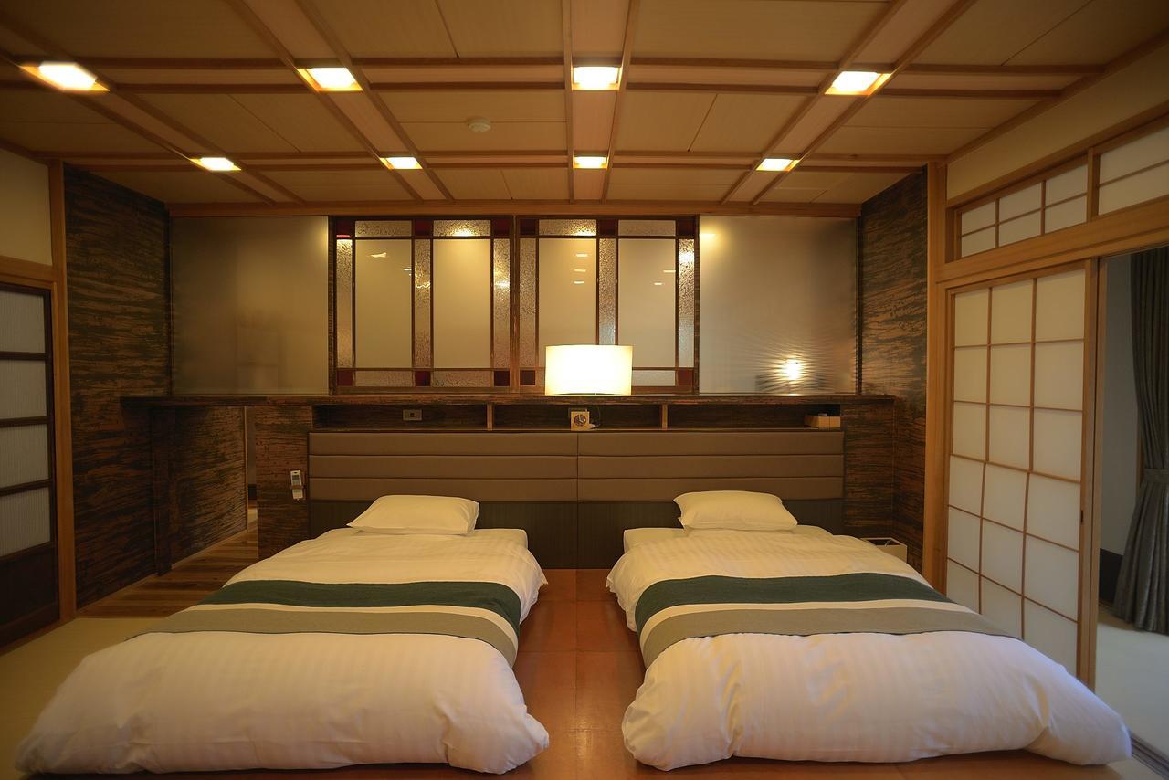 Shimayado Mari Hotel Shōdoshima Esterno foto